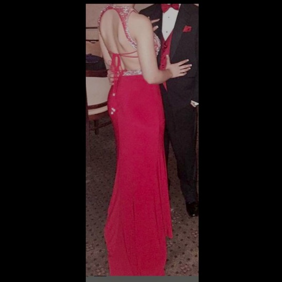 ✨✨PROM DRESS✨✨ - Picture 2 of 3